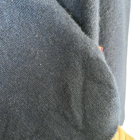 J Mclaughlin Navy Blue Cashmere Shawl Shrug Knit Soft One Size - Picture 10 of 11